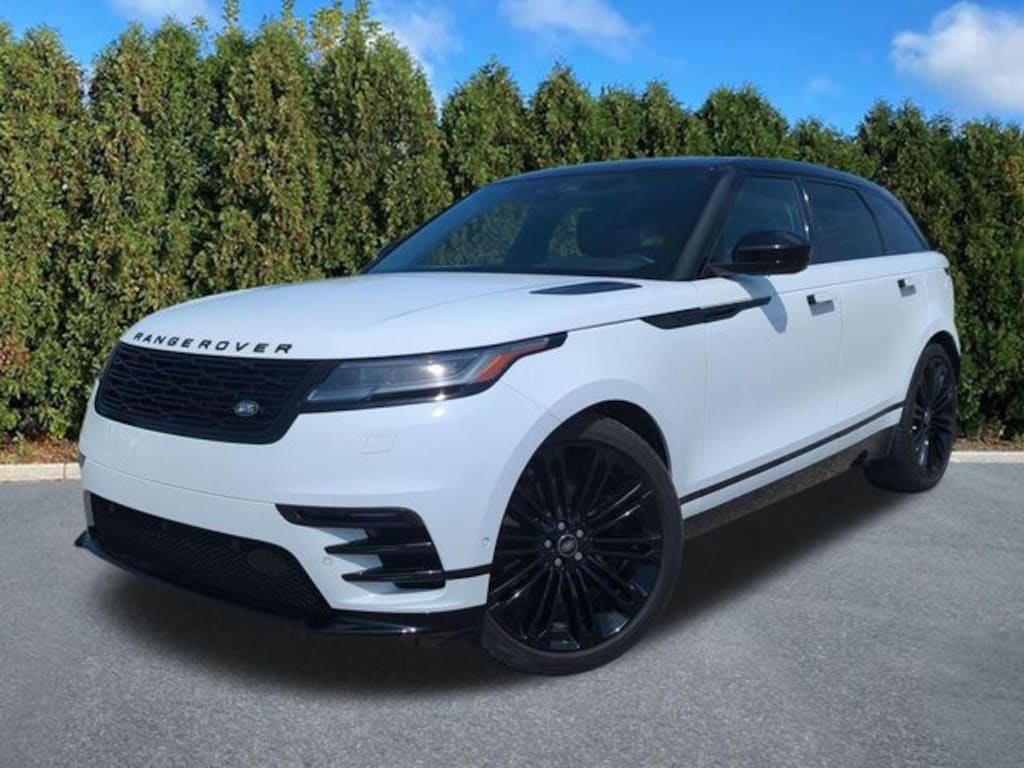 Used 2026 Land Rover Range Rover Velar Dynamic SE SUV