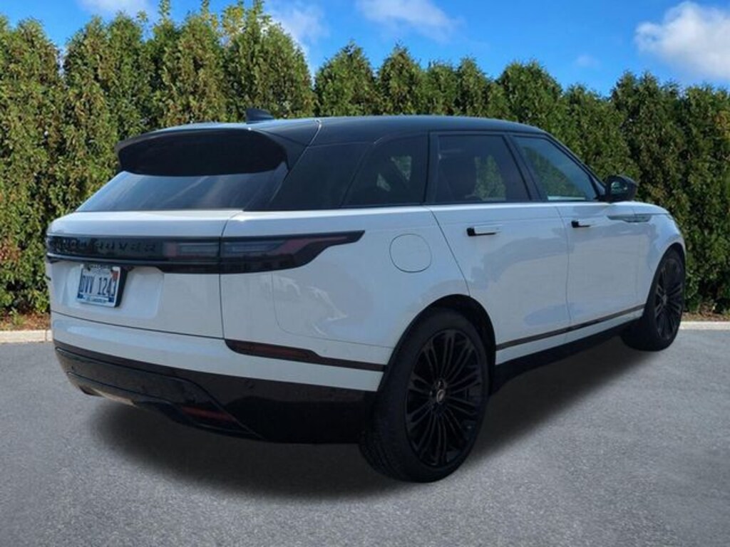Used 2026 Land Rover Range Rover Velar Dynamic SE SUV