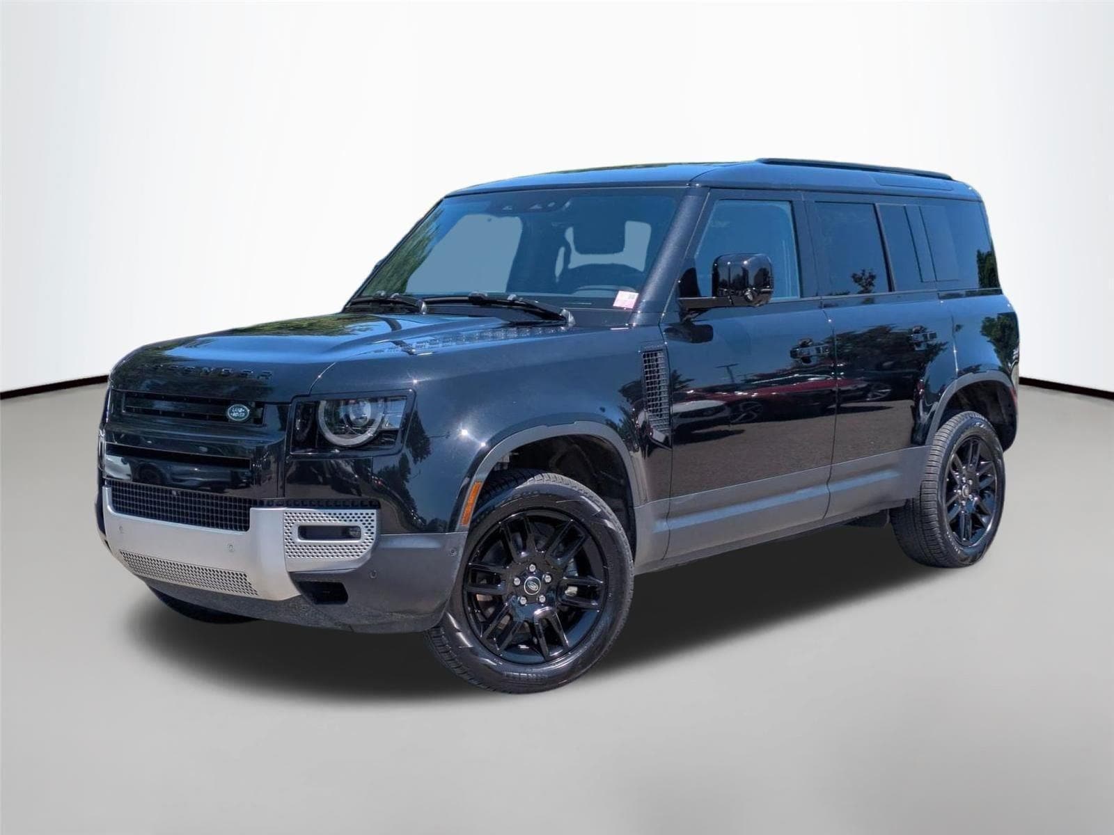 2025 Land Rover Defender