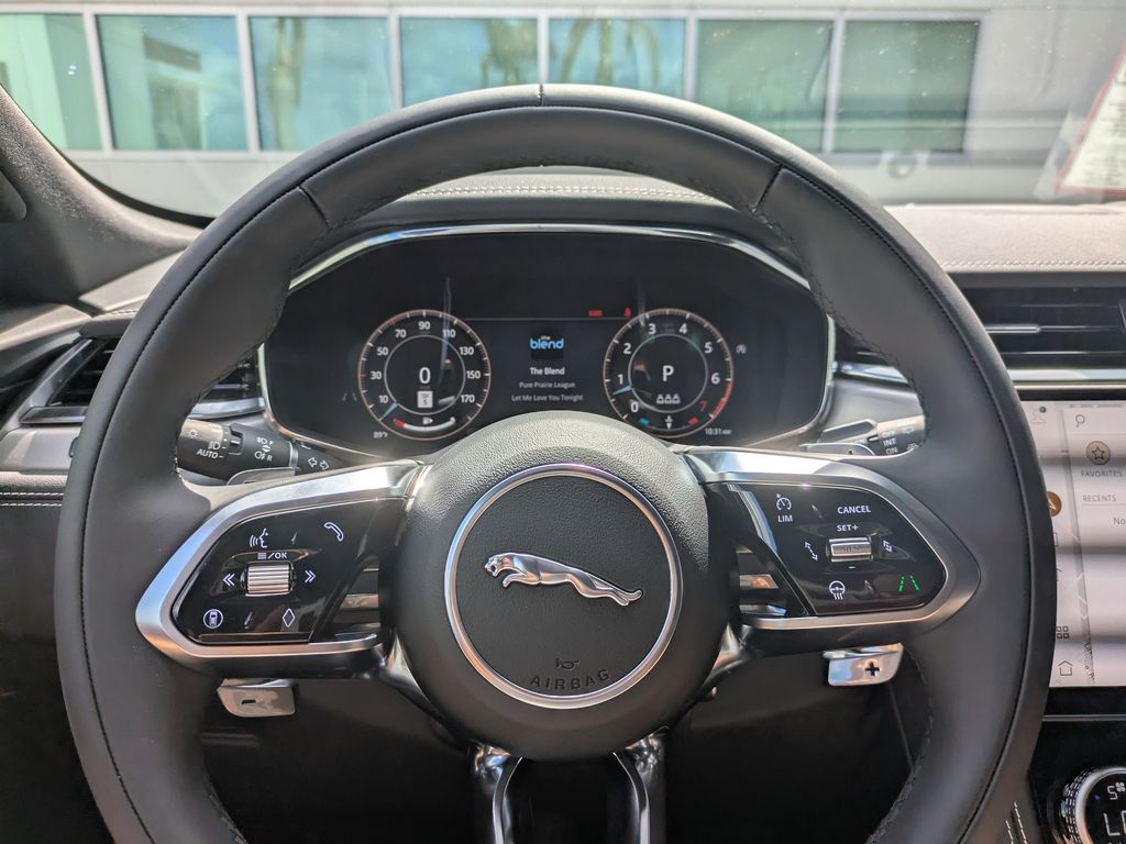 2026 Jaguar F-Pace R-Dynamic S - Photo 27