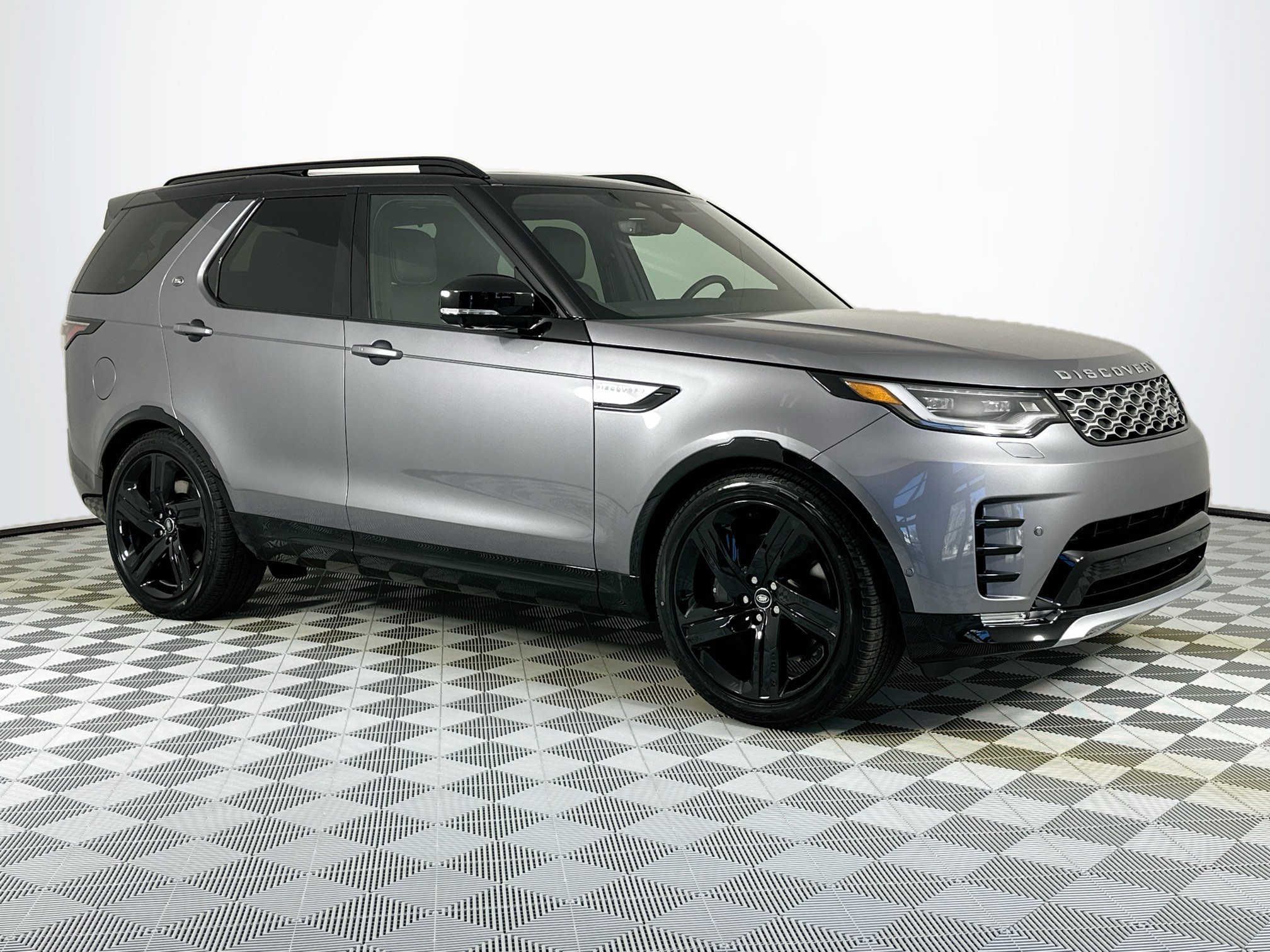 Certified 2026 Land Rover Discovery Gemini Edition SUV