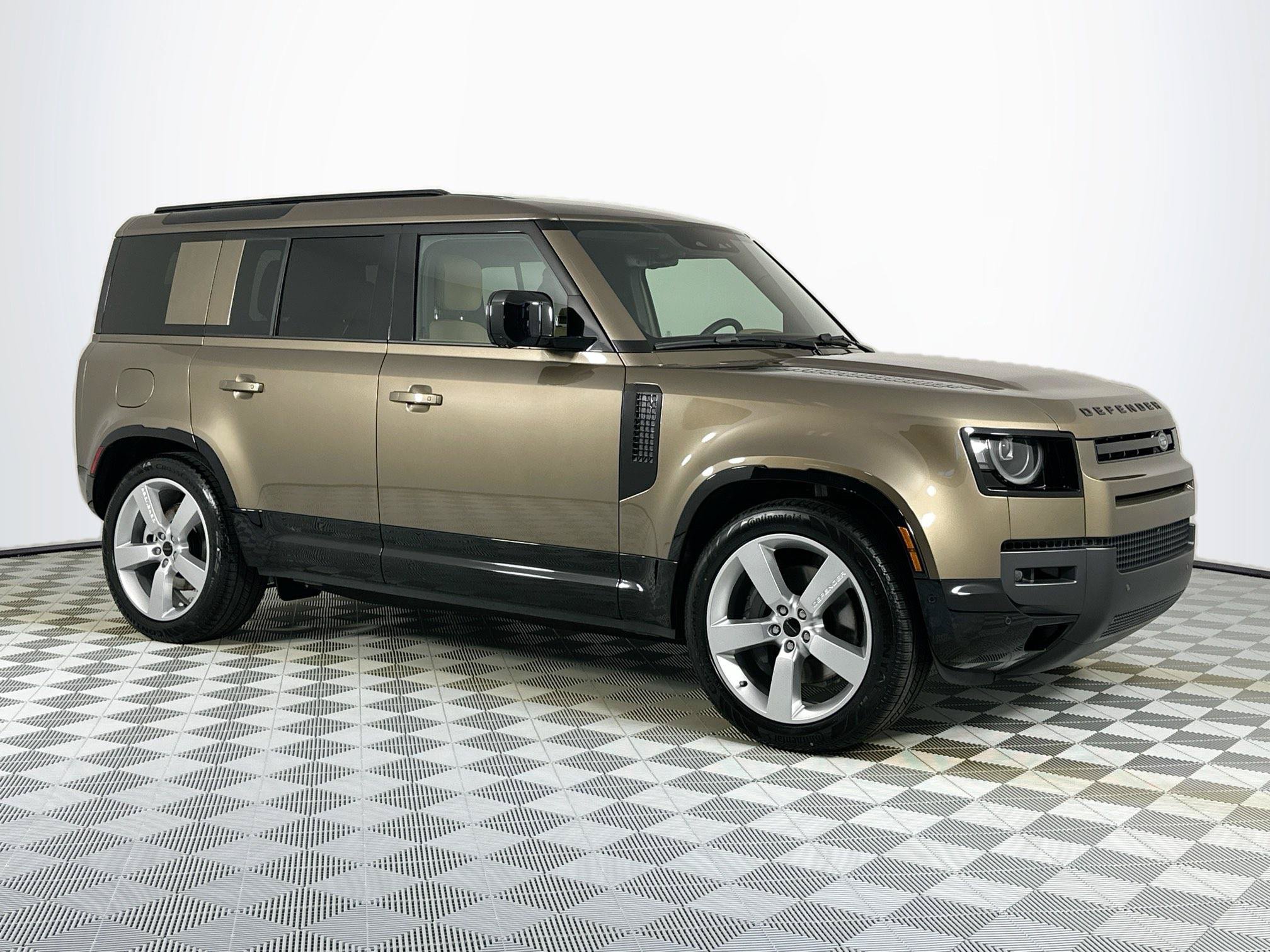 Certified 2026 Land Rover Defender 110 X-Dynamic SE SUV