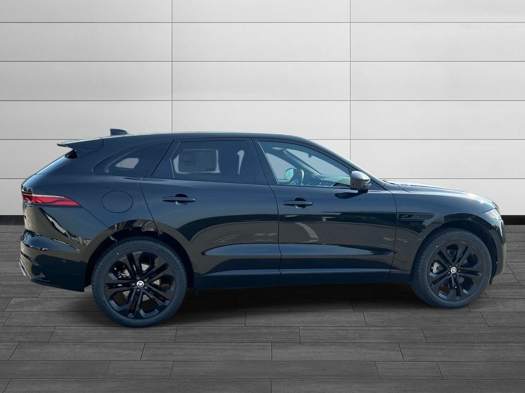 2026 Jaguar F-Pace R-Dynamic S - Photo 6