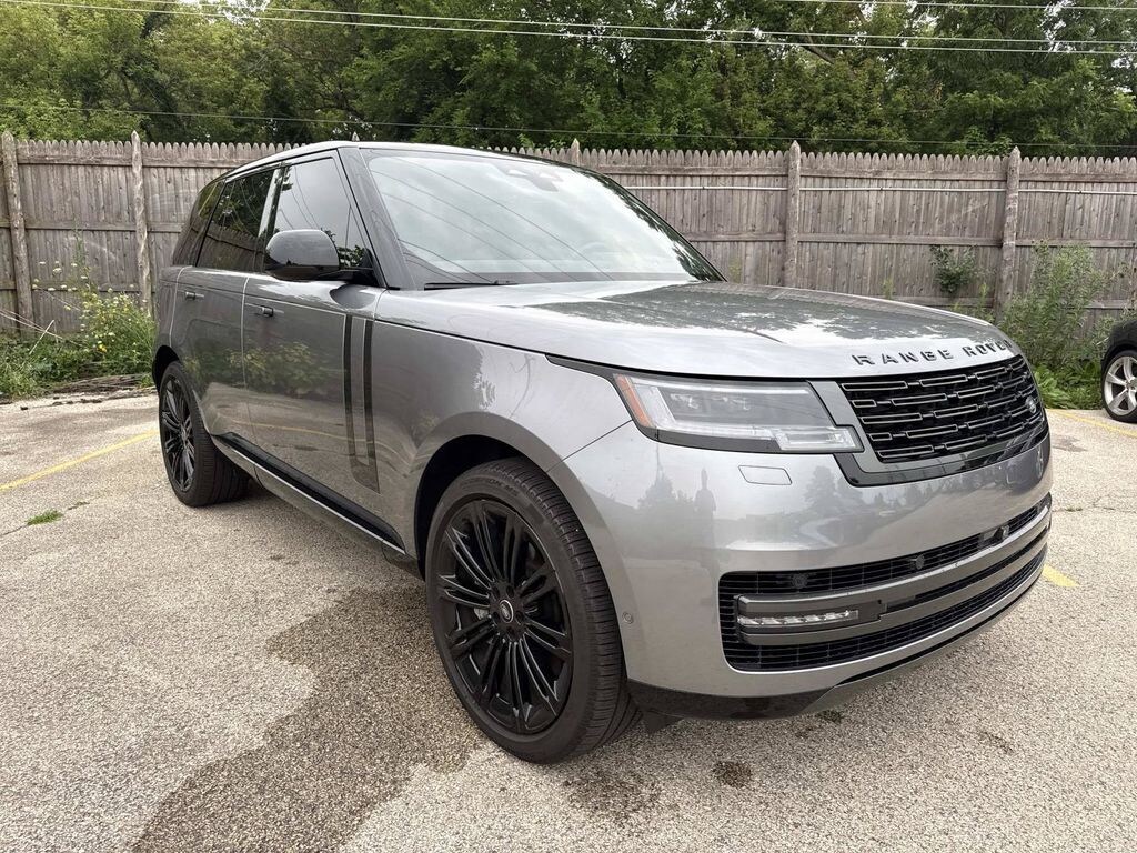 Used 2025 Land Rover Range Rover SE SUV