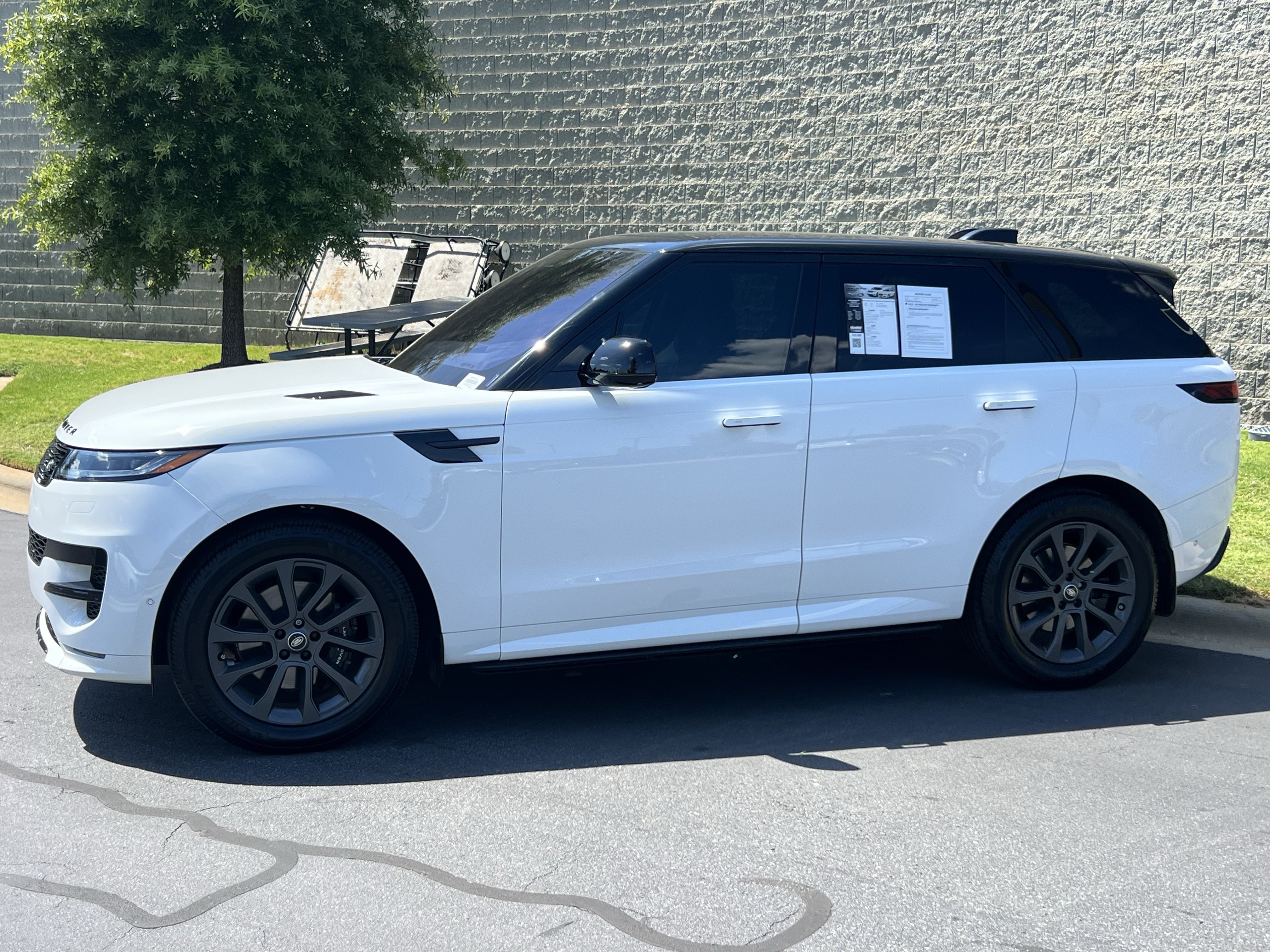 Certified 2023 Land Rover Range Rover Sport SE Dynamic SUV