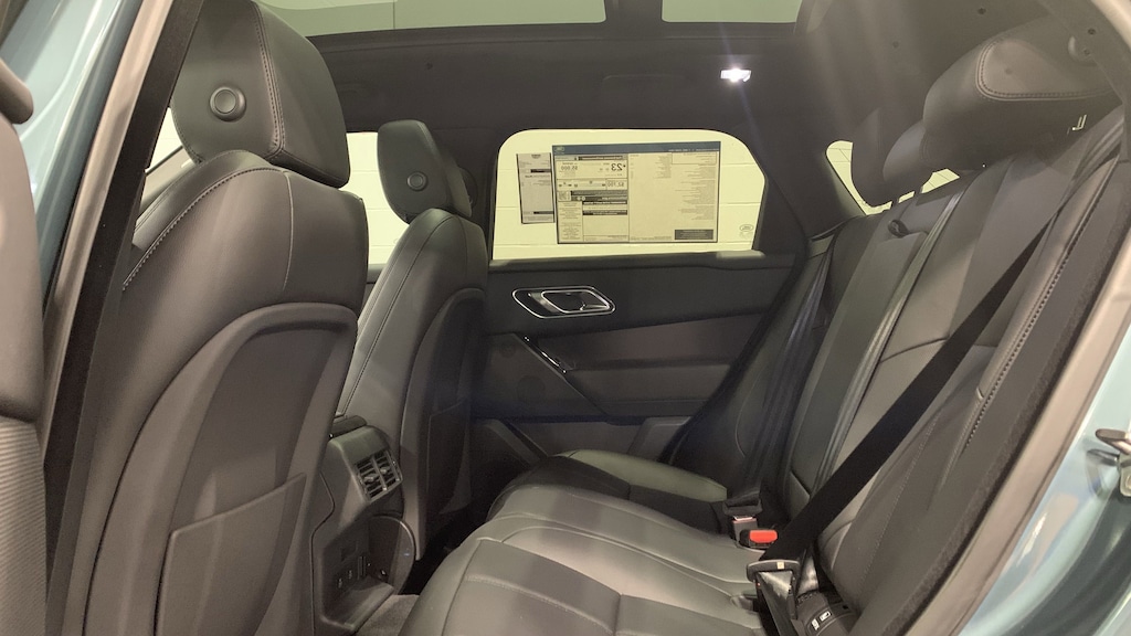 Used 2026 Land Rover Range Rover Velar Dynamic SE SUV