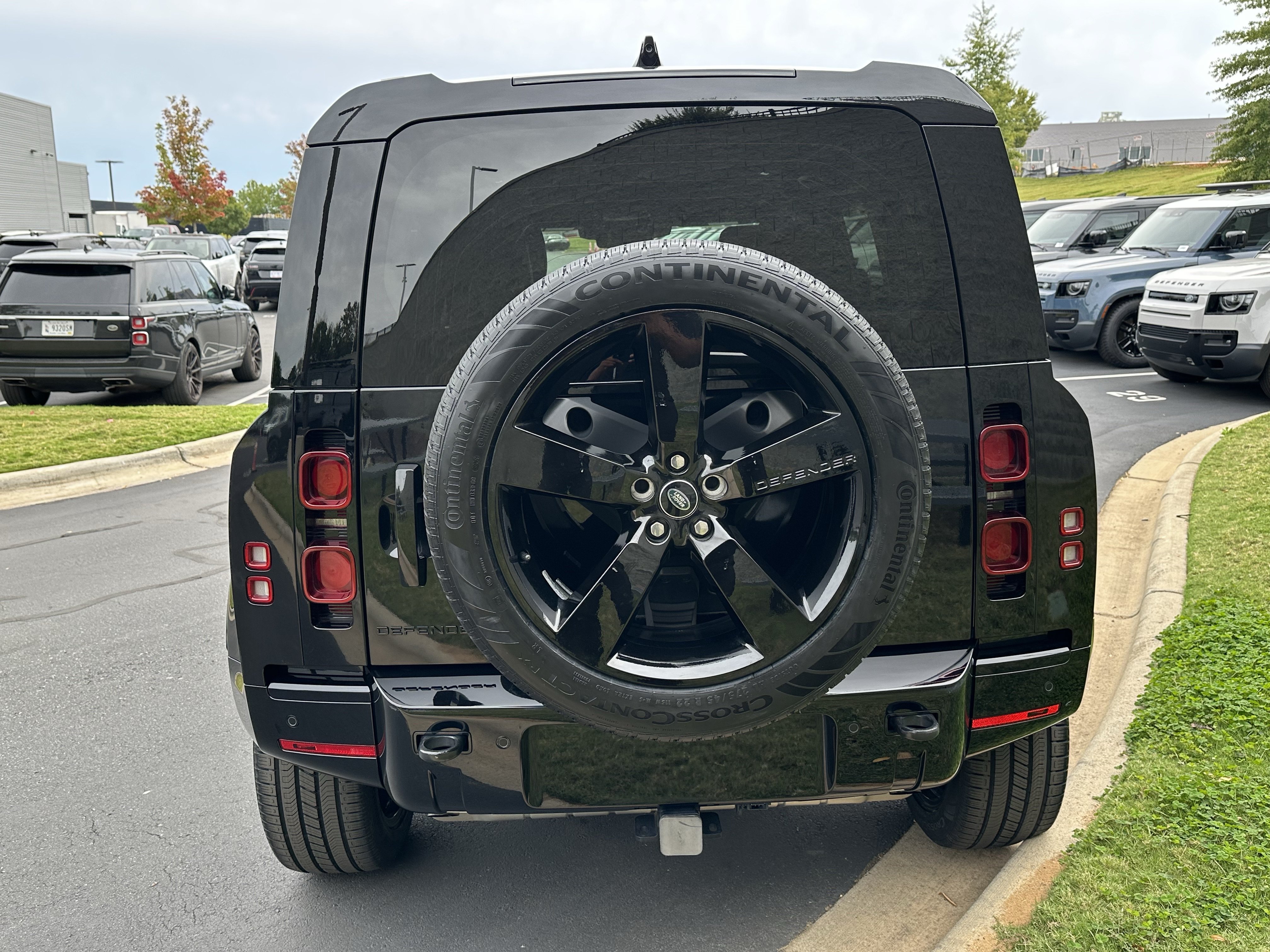 Certified 2024 Land Rover Defender X-Dynamic SE SUV