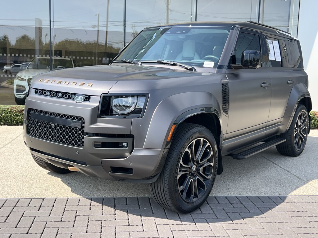 Used 2025 Land Rover Defender OCTA SUV
