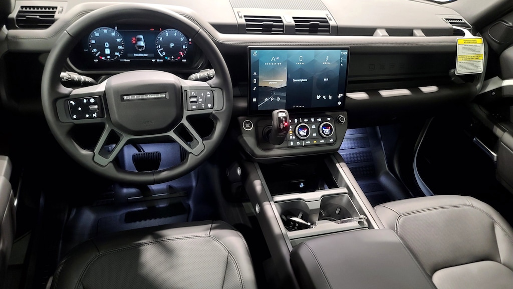 Used 2026 Land Rover Defender X-Dynamic SE SUV