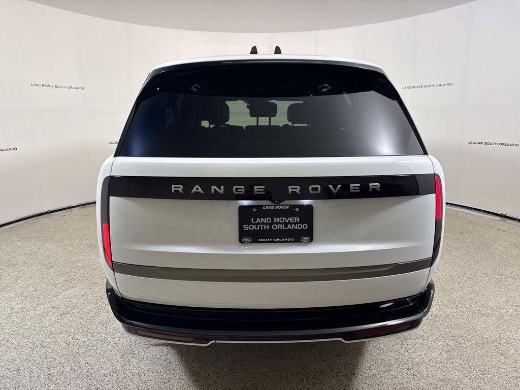 Used 2025 Land Rover Range Rover SE SUV