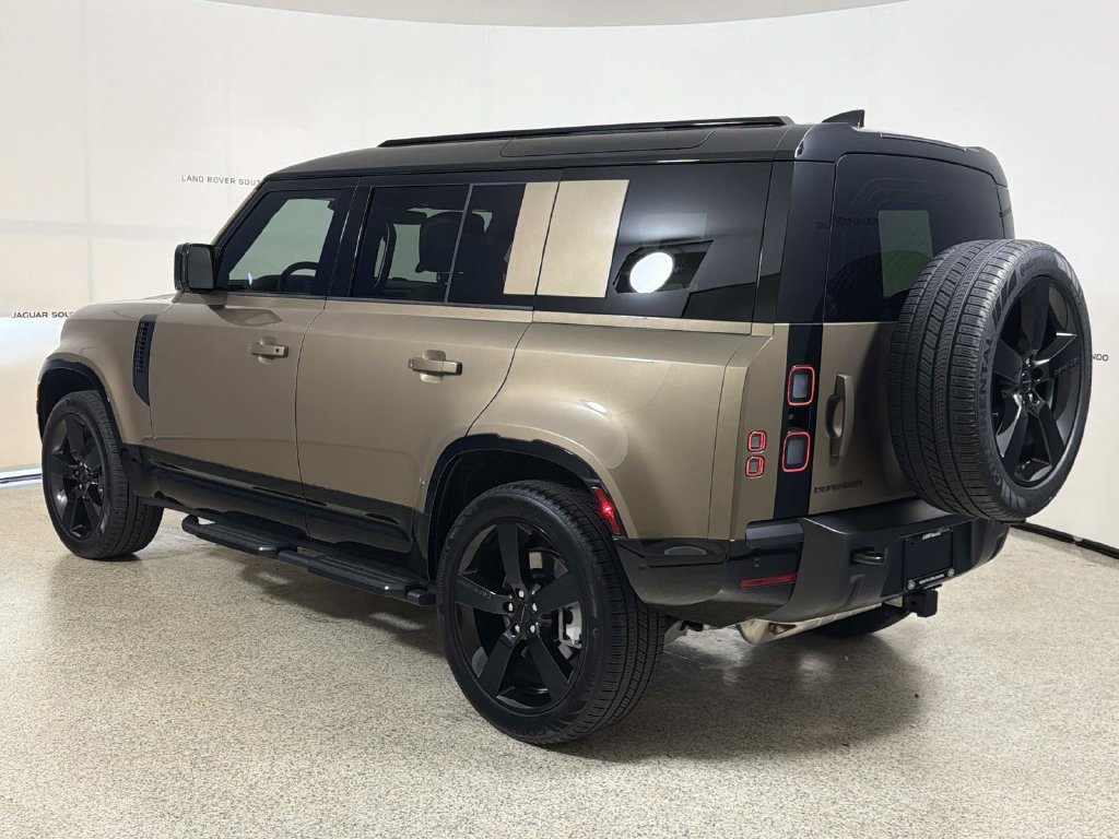 Certified 2026 Land Rover Defender 110 X-Dynamic SE SUV