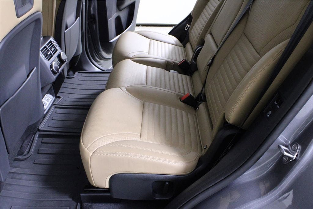 2025 Land Rover Discovery Dynamic SE - Photo 10