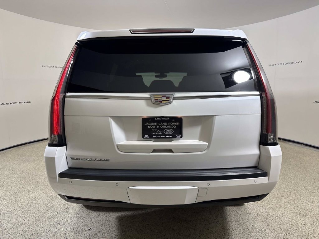 Used 2016 Cadillac Escalade Base SUV