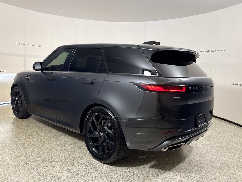 Used 2024 Land Rover Range Rover Sport Dynamic SE SUV
