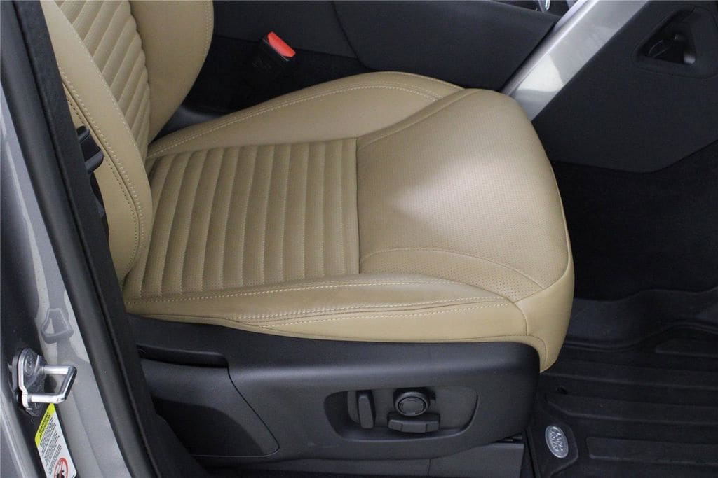 2025 Land Rover Discovery Dynamic SE - Photo 14