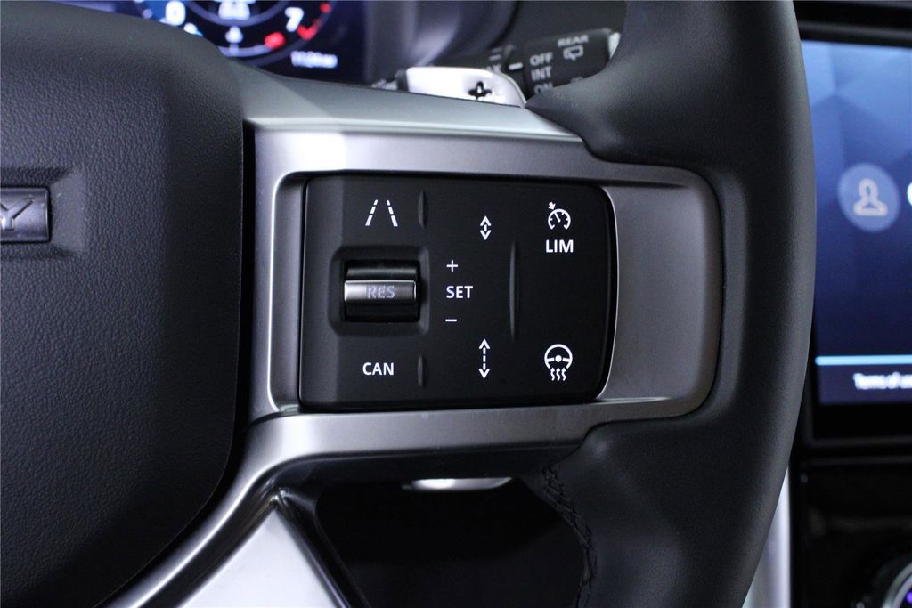 2025 Land Rover Discovery Dynamic SE - Photo 20