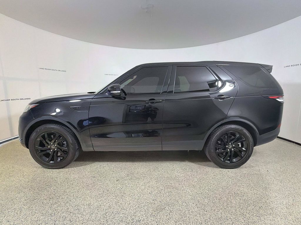 Used 2017 Land Rover Discovery SE SUV