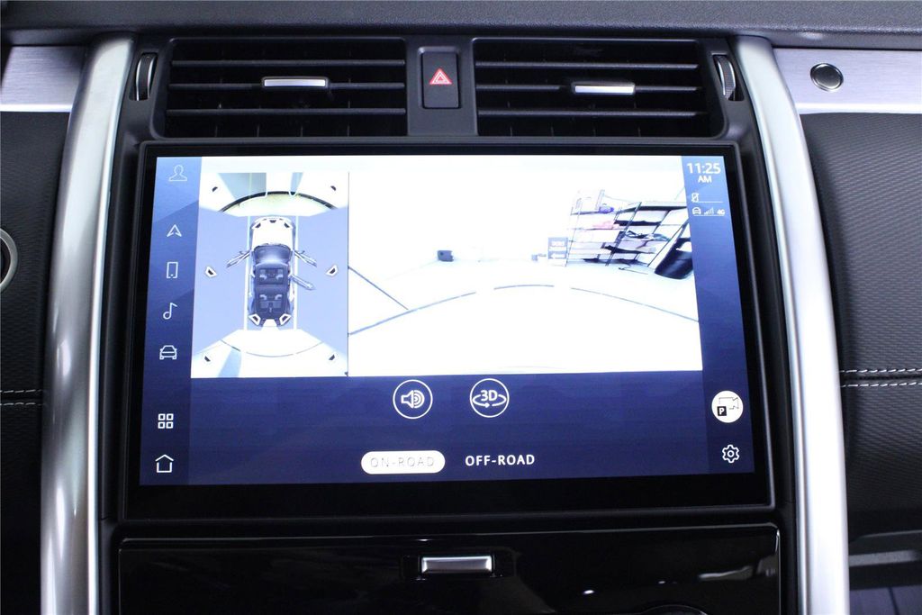 2025 Land Rover Discovery Dynamic SE - Photo 25
