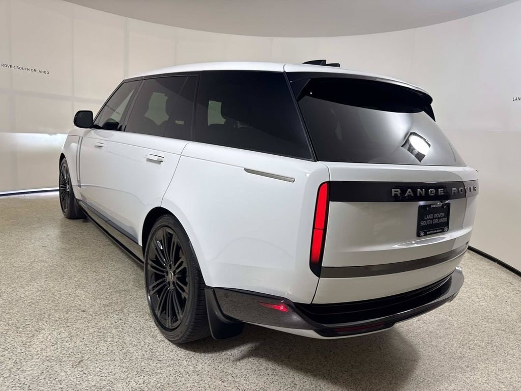 Used 2025 Land Rover Range Rover SE SUV