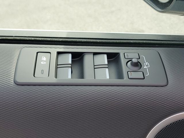 2024 Land Rover Discovery Dynamic SE - Photo 21