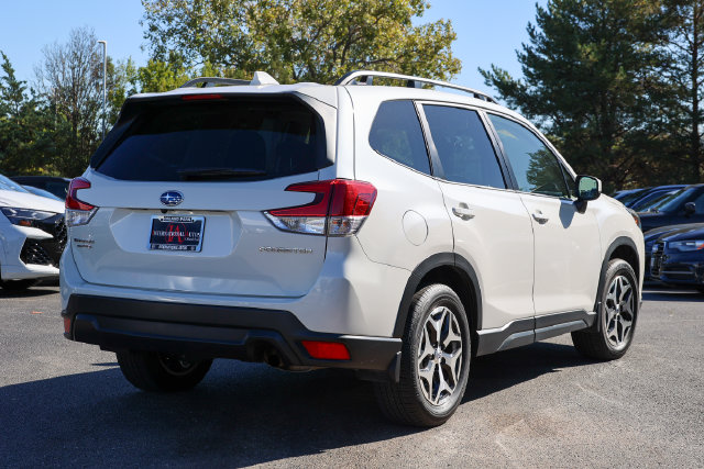 Used 2023 Subaru Forester Premium SUV