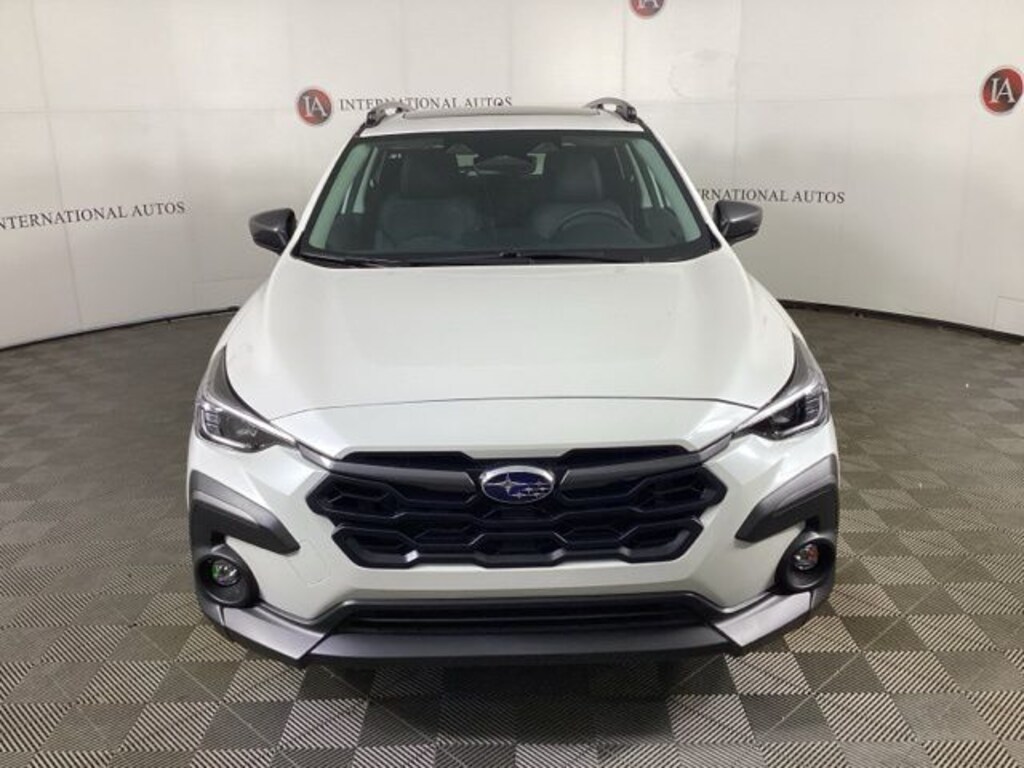 Used 2025 Subaru Crosstrek Limited pkg 32 SUV