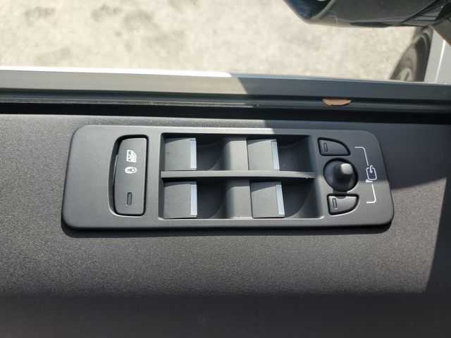 2025 Land Rover Discovery Sport S - Photo 24