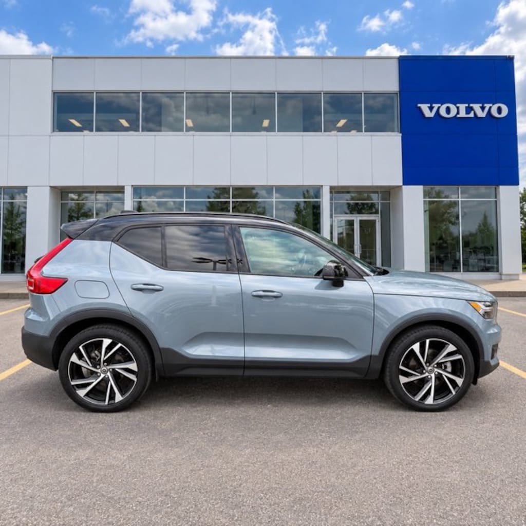 Used 2021 Volvo XC40 R-Design SUV