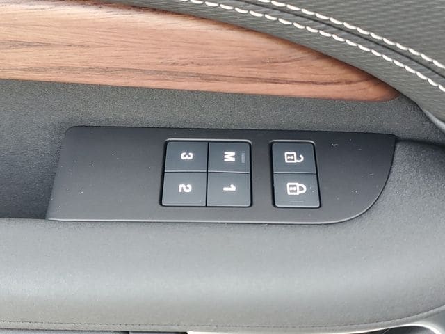 2024 Land Rover Discovery Dynamic SE - Photo 22