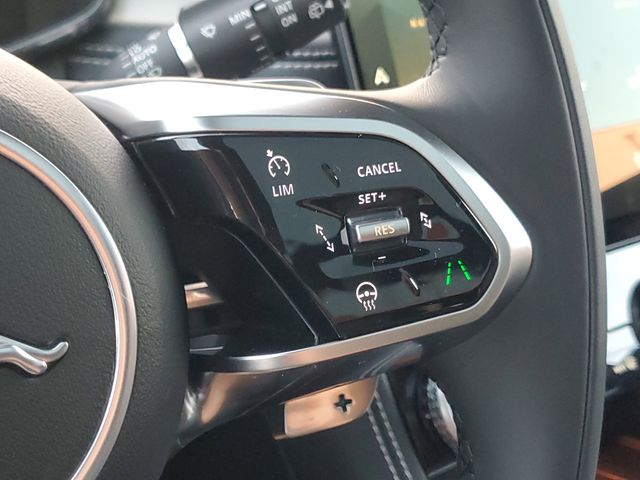 2026 Jaguar F-Pace R-Dynamic S - Photo 30