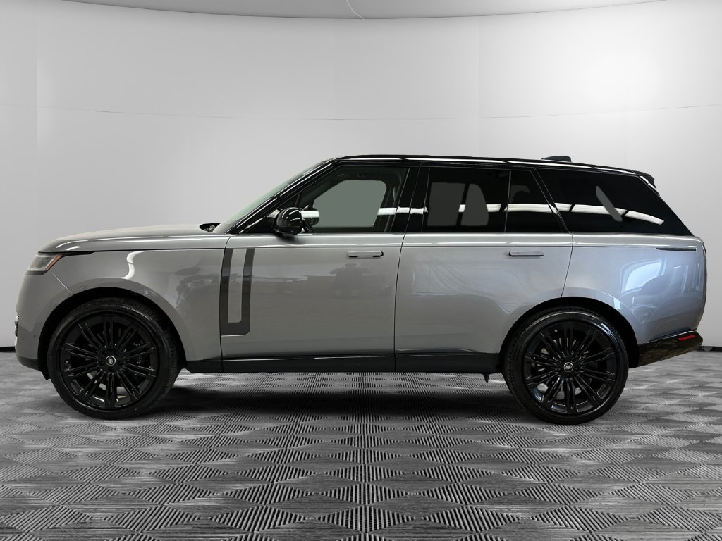 Used 2025 Land Rover Range Rover SE SUV
