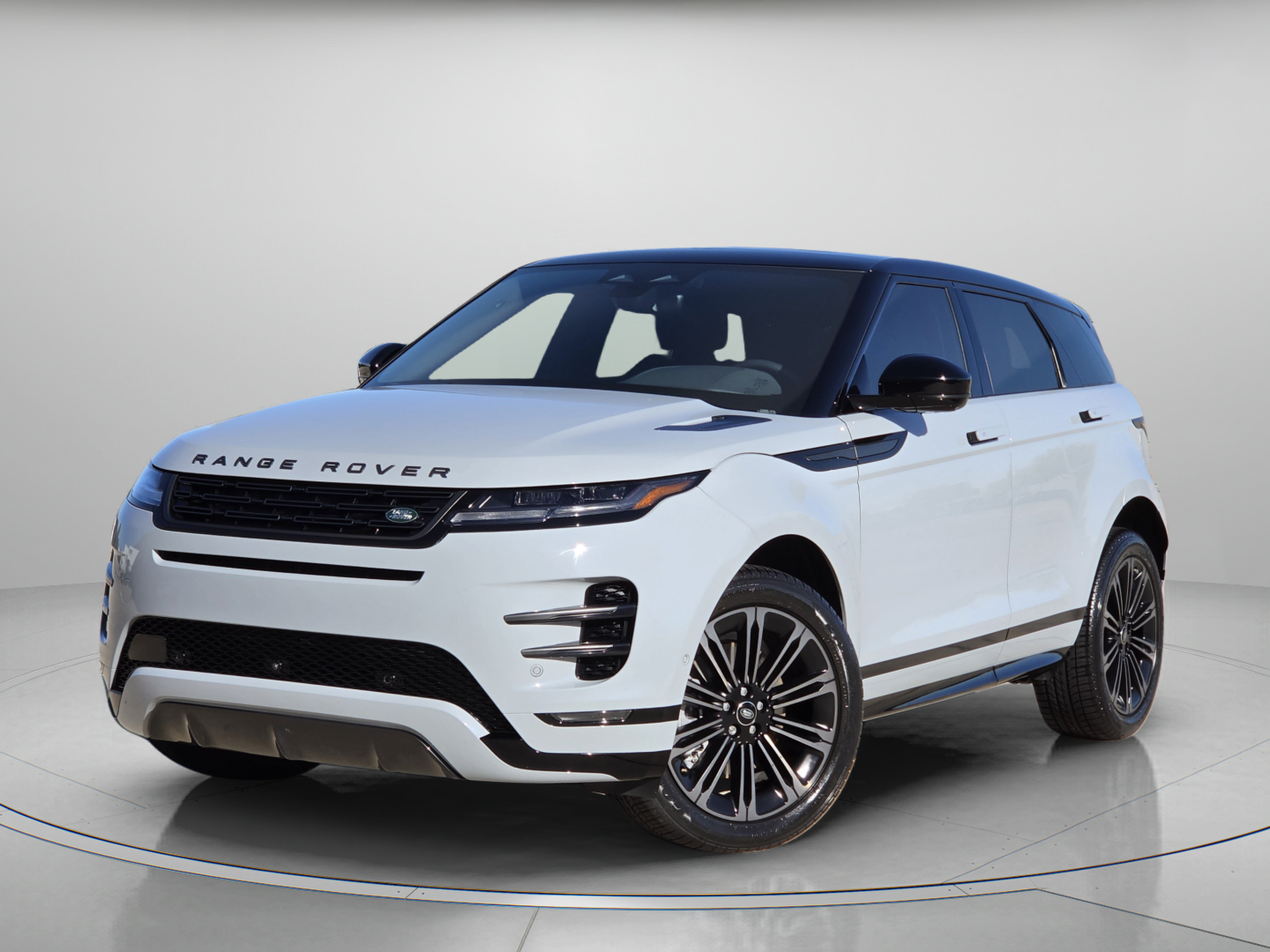 Certified 2026 Land Rover Range Rover Evoque Dynamic Dynamic SE AWD *Ltd Avail*