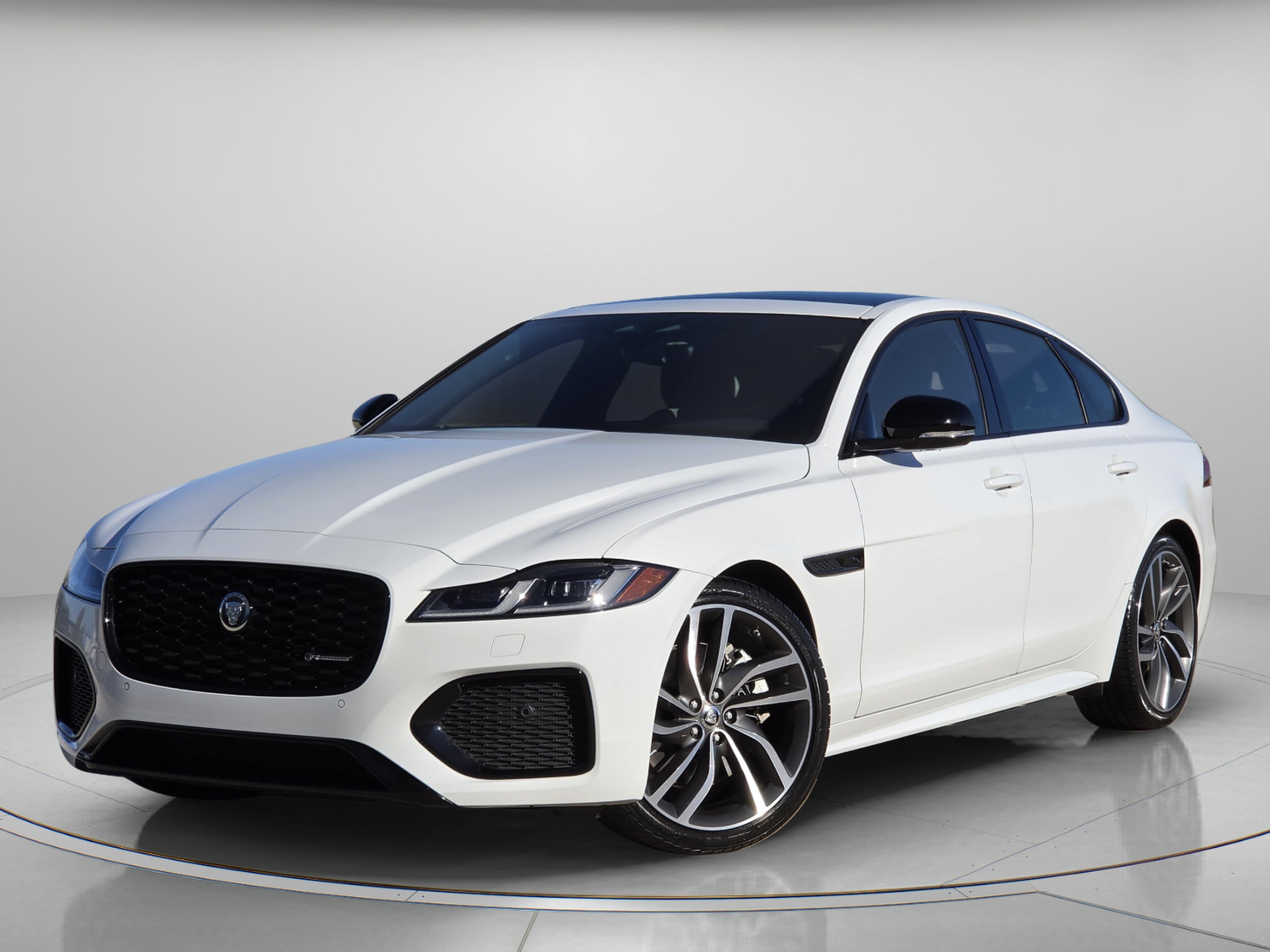 2024 Jaguar XF