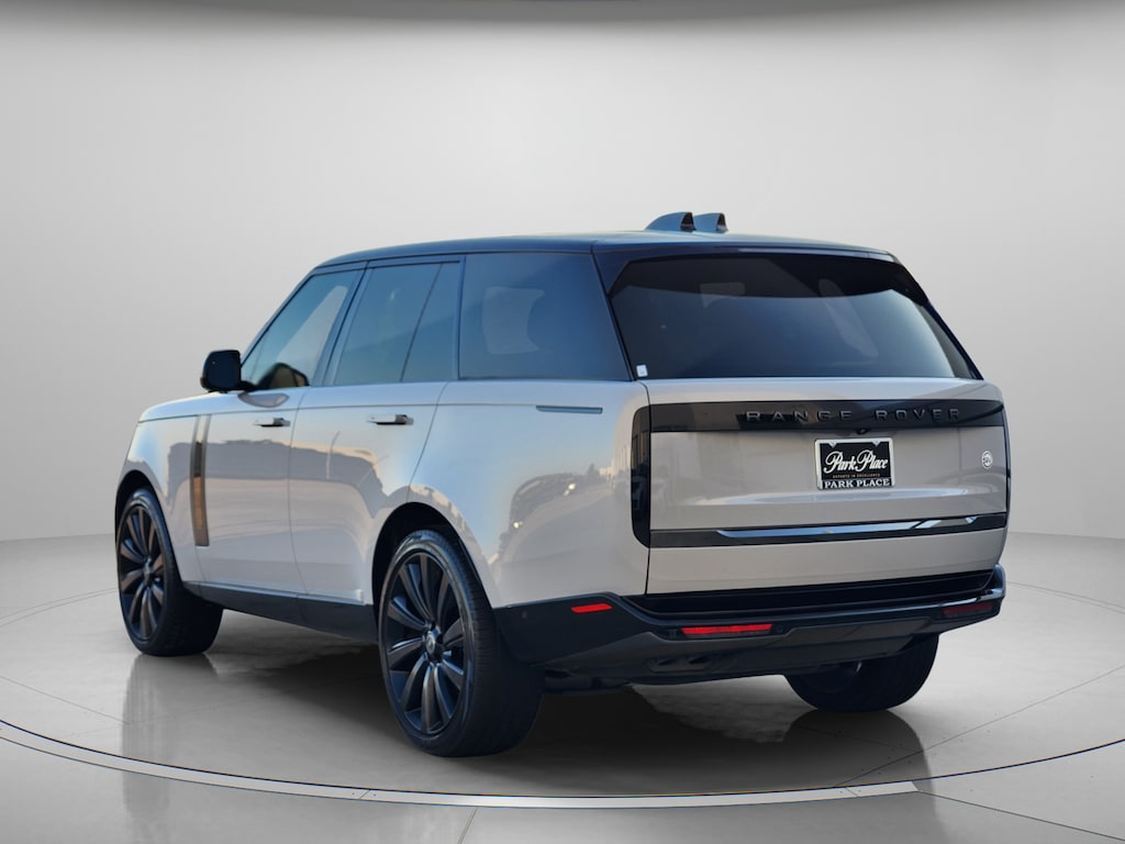 Used 2023 Land Rover Range Rover SV SV SWB