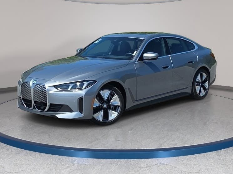  BMW i4
