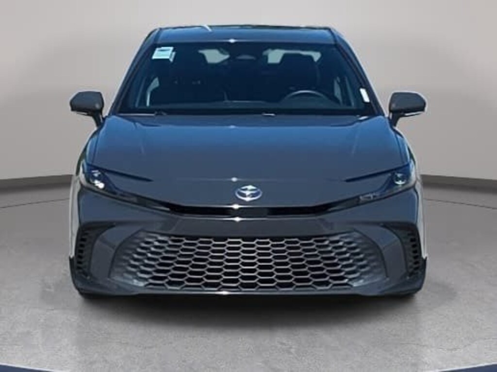 Used 2025 Toyota Camry SE Sedan