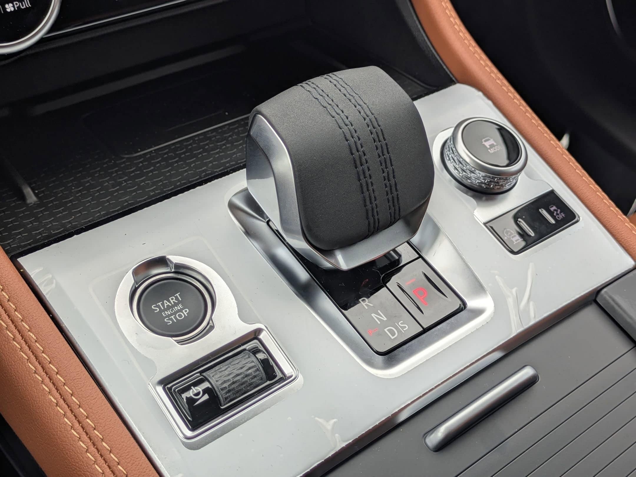 2026 Jaguar F-Pace R-Dynamic S - Photo 17