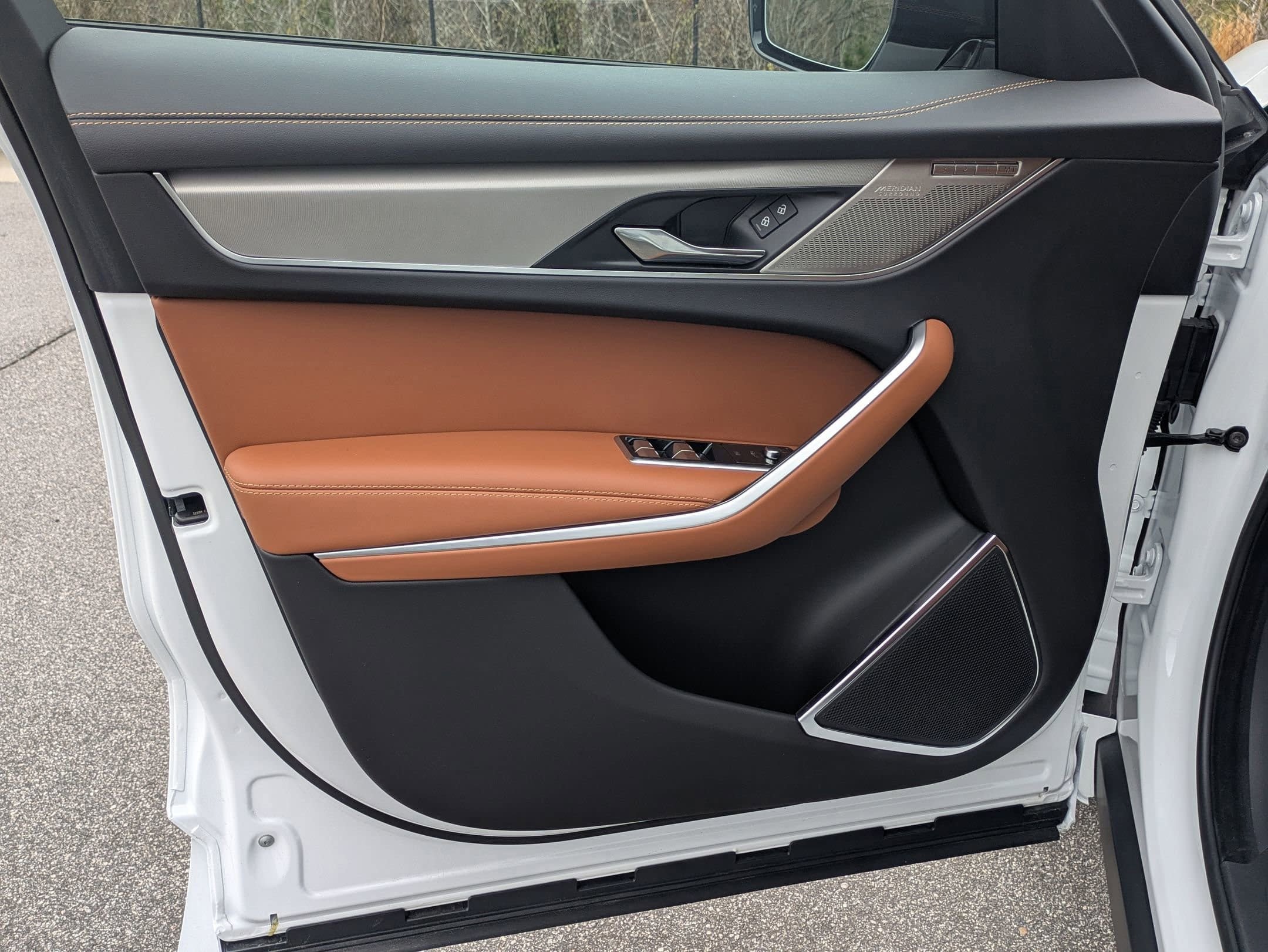 2026 Jaguar F-Pace R-Dynamic S - Photo 21