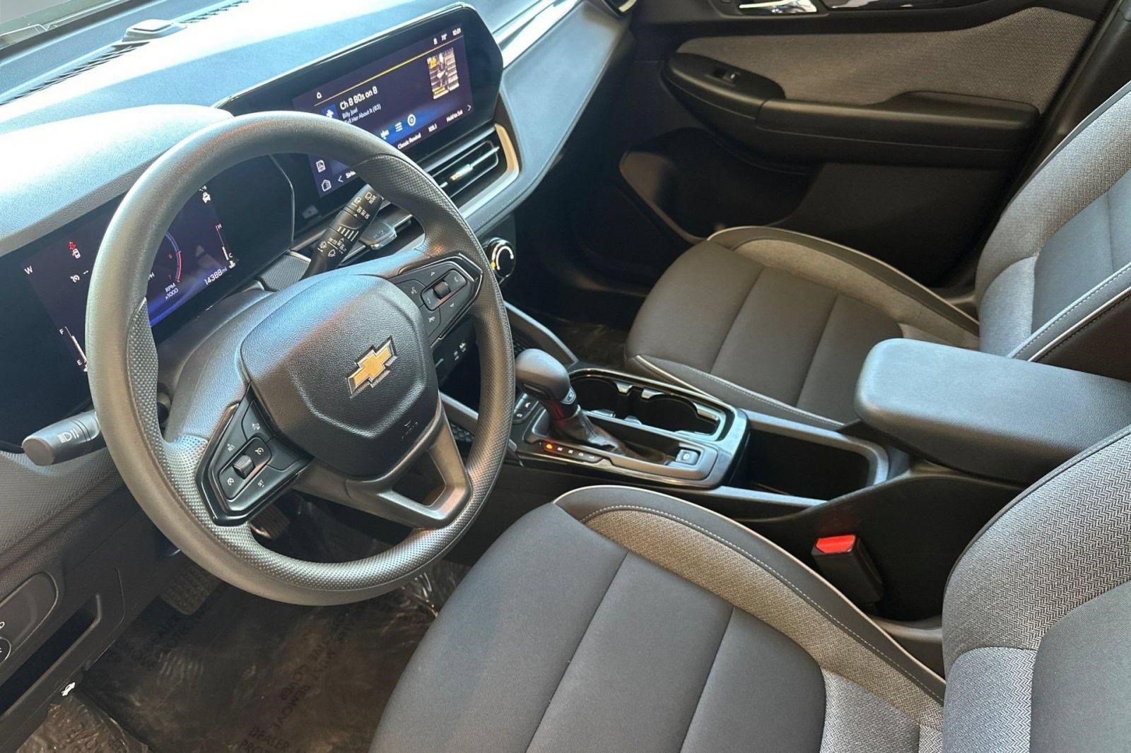 Used 2025 Chevrolet Trailblazer LS FWD LS