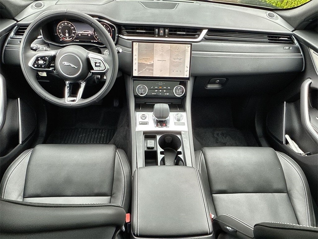 2026 Jaguar F-Pace R-Dynamic S - Photo 12