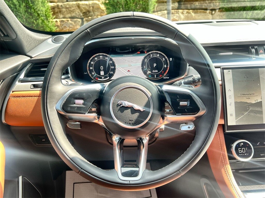 2026 Jaguar F-Pace R-Dynamic S - Photo 21