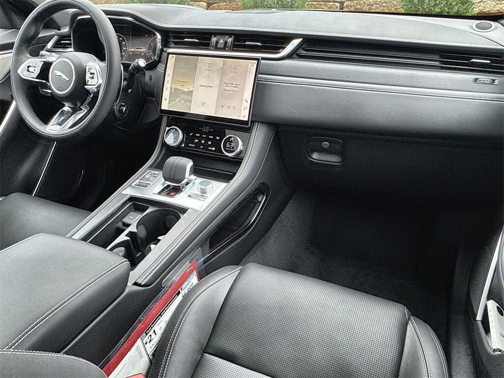2026 Jaguar F-Pace R-Dynamic S - Photo 14