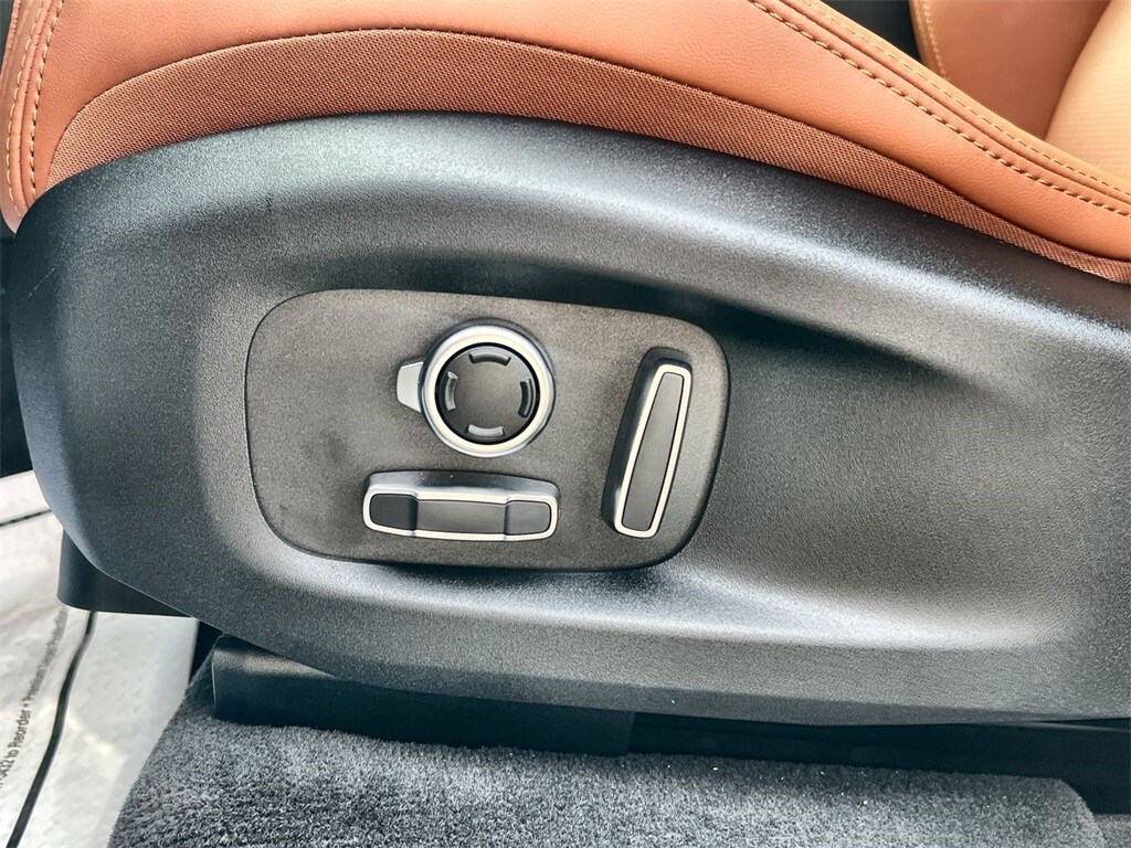 2026 Jaguar F-Pace R-Dynamic S - Photo 20