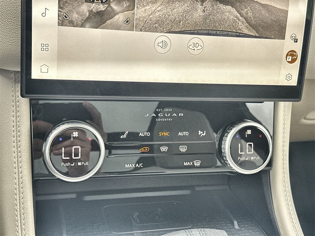 2026 Jaguar F-Pace R-Dynamic S - Photo 26