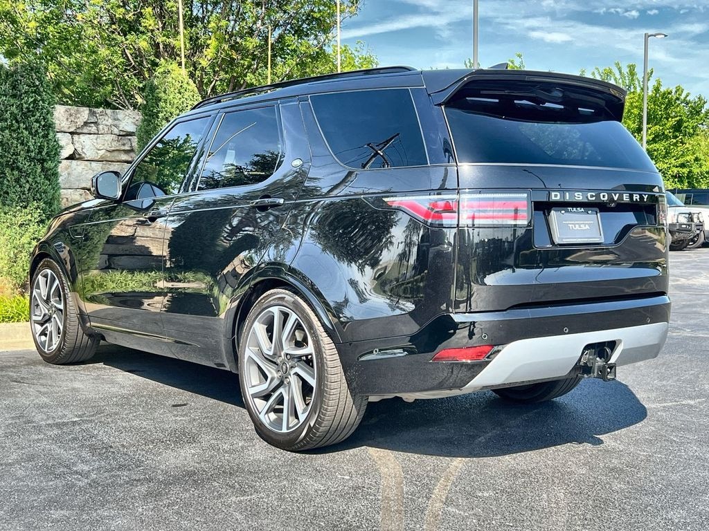 Certified 2025 Land Rover Discovery Metropolitan Edition SUV