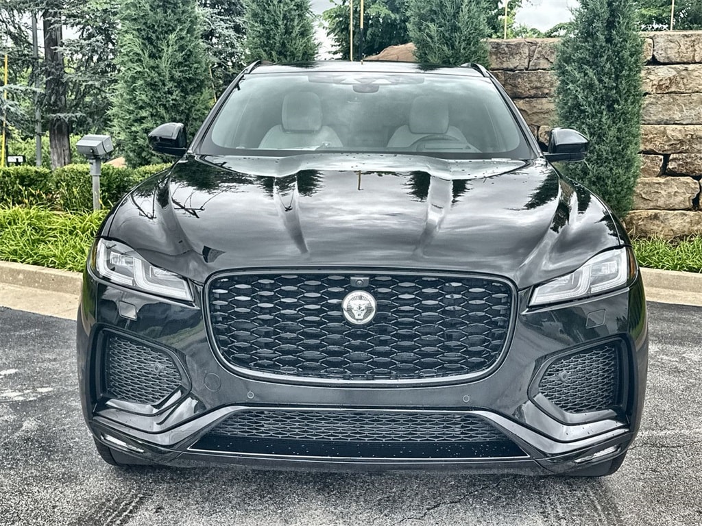 2026 Jaguar F-Pace R-Dynamic S - Photo 8