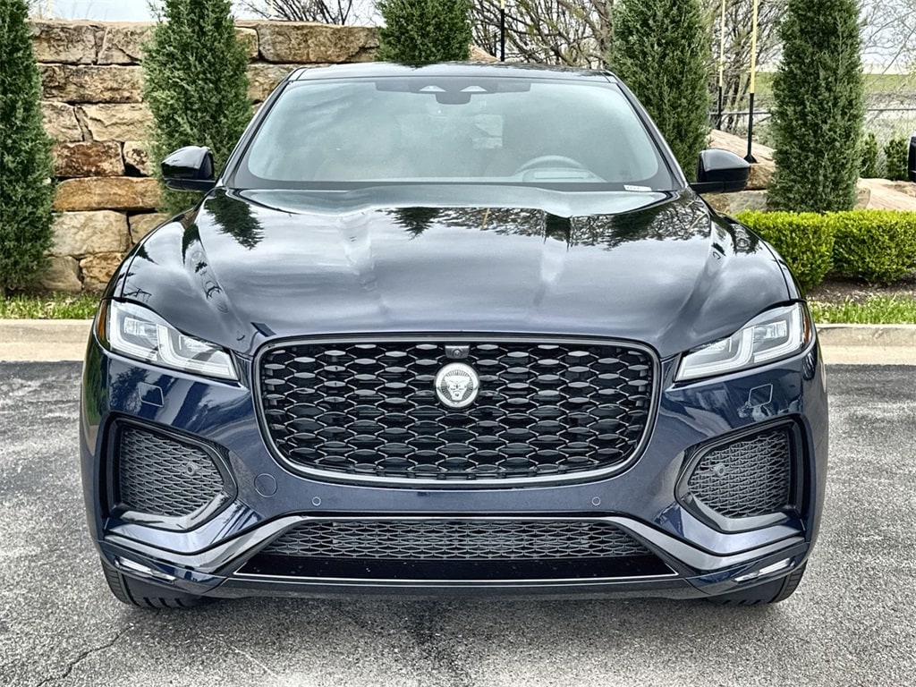 2026 Jaguar F-Pace R-Dynamic S - Photo 8