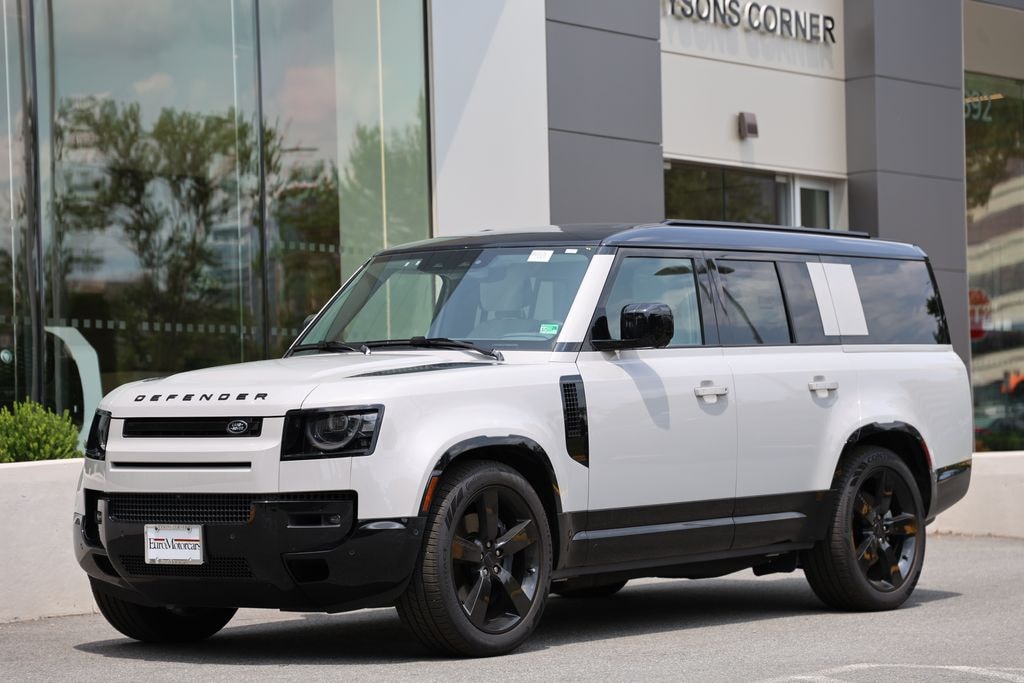 Used 2026 Land Rover Defender 130 X-Dynamic SE SUV