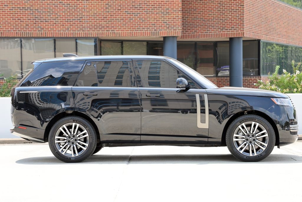 Used 2023 Land Rover Range Rover P530 SE SUV