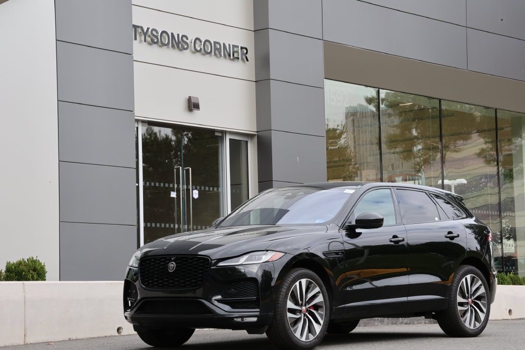 2021 Jaguar F-PACE SUV 
